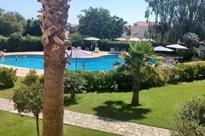 Image de T4 tout confort - plage à pied 2 piscines