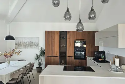 Image de New Elegant Luxury Villa Viktoria in Historic Pula