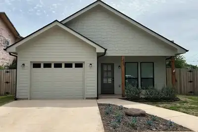 Image de The Poplar House - Comfortable and Inviting!