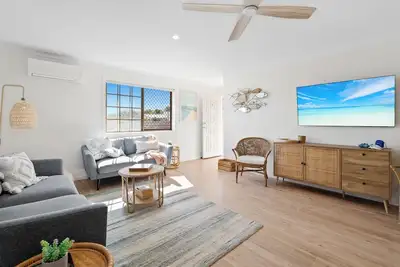 Image de Slow Coastal Living · Walk Everywhere in Cabarita