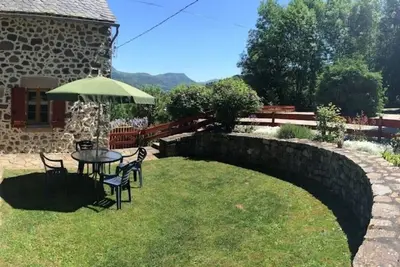 Image de « Gîte Les Bannes » avec vue sur la montagne et Wi-Fi