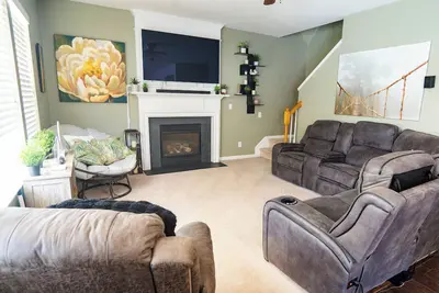 Image de Spacious 4-bedroom house in charming Charlotte