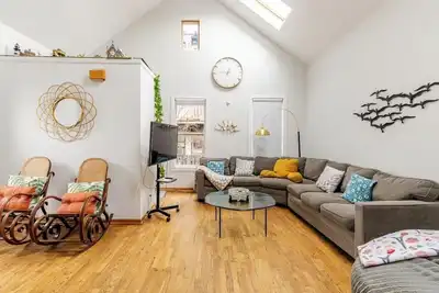 Image de Spacious 3-bedroom house in beautiful Chicago with Ac
