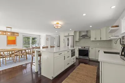 Image de Luxury Eastham Retreat Near Nauset Light Beach and Rail Trail - Big Private Deck