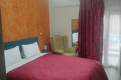 Image de 2-bedroom apartment in marvelous Loutraki with Ac comfort