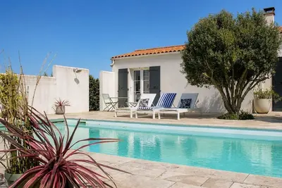 Image de Villa avec piscine dans les Vignes Bio 16 Personnes