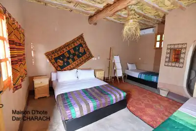 Image de chambre dans une ferme avec terasse et jardin au coeur de la palmerie