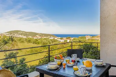 Image de Casa Corsicana – appartement avec terrasse vue mer à Monticello