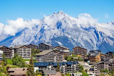 Image de Chalet Yokanga excellent location by Interhome