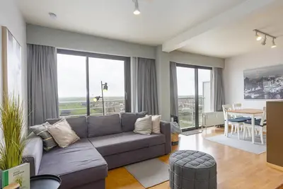 Image de Appartement au 8ème étage avec terrasse