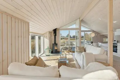 Image de Maison de vacances avec vue sur le lac à Bisserup