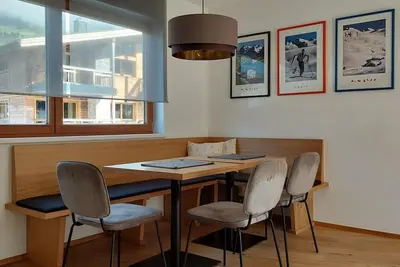 Image de Apartment, shower and bath, Wc, 3 bedrooms - Room and apartment Franz
