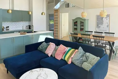 Image de Maison moderne en deuxième rangée à Rude Strand
