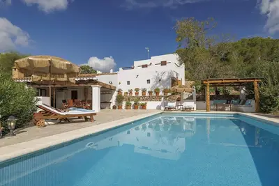 Image de Villa de 5 chambres près des plages du sud-ouest