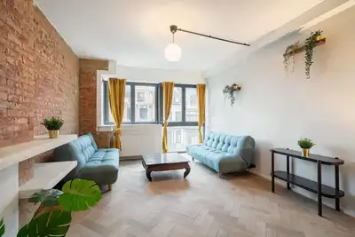 Image de Très grand appartement 3 chambres/14 places près de la gare centrale