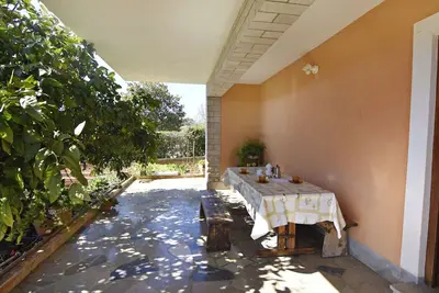 Image de Retraite tranquille avec terrasse