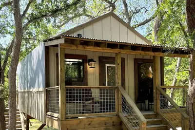 Image de Waterfront Safari Cabin San Antonio, Texas