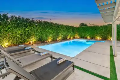 Image de Desert Oasis w/ Pool & Spa, Game Room + Theater