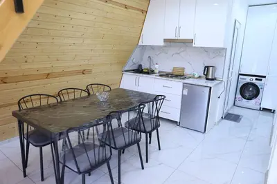 Image de Marvelous 3-bedroom house with Ac in charming Qusar