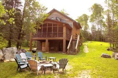 Image de Spacious Cabin on the lake
