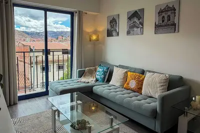 Image de w* | Sunny 2br in Historic Cusco w/ Balcony