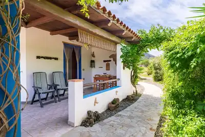 Image de Appartement 'Casa Museddu Sonia 2' avec vue sur la montagne, Wi-Fi et climatisation
