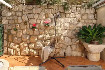 Image de Heritage House Pjaca, Omiš: Historic Mediterranean House Steps from the Beach