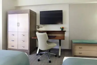 Image de Deluxe 2 Double | Seaport Boston | Waterfront Hub, Harborwalk, Museums Nearby
