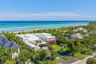 Image de Las Ondas - Ocean view Architectural Masterpiece