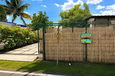 Image de Self check-in with lockbox, beach view Park for free, This villa is for family.
