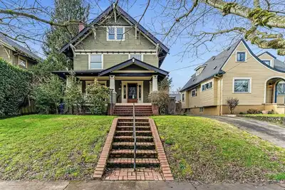 Image de Irvington Summer Home