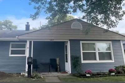 Image de Charming 3-bedroom cottage with Ac in Indianapolis