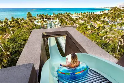 Image de 𝐅𝐢𝐧𝐝𝐢𝐧𝐠 𝐌𝐞𝐢𝐥𝐢-Incredible Atlantis Waterpark w/Harborside Resort stay
