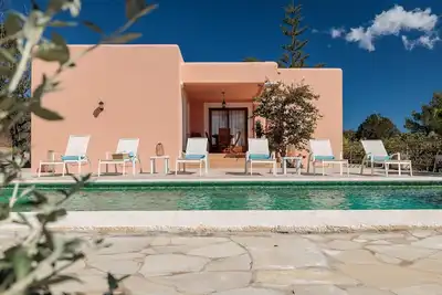 Image de Belle villa avec piscine à Sant Carles