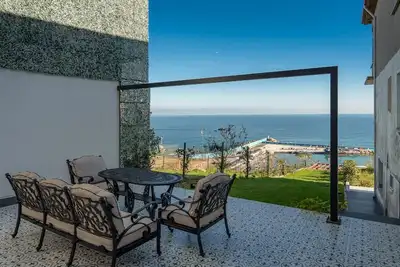 Image de Modern Sea View Stay Near Istanbul Airport