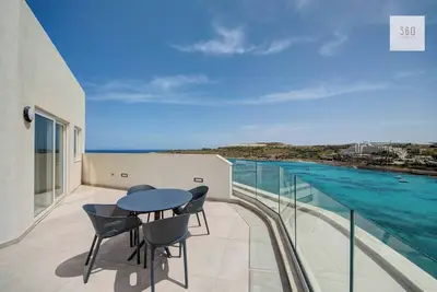 Image de Stylish Sea View 3br Penthouse in Qawra | Sleeps 6