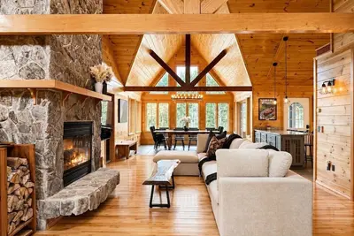 Image de Riverfront Paradise-Sauna, Hot Tub & Pet Friendly!