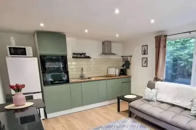 Image de 2 Bed Kirkby Bungalow | Free Parking
