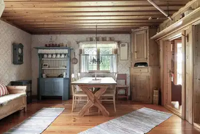 Image de Ancienne cabane d'alpage hors réseau près du sentier Romboleden
