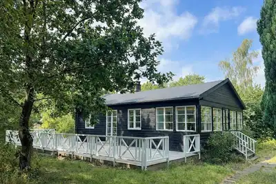 Image de Maison en bois originale des années 1930 près de Rude Strand