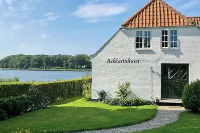 Image de Maison historique avec vue imprenable sur Funen Sud
