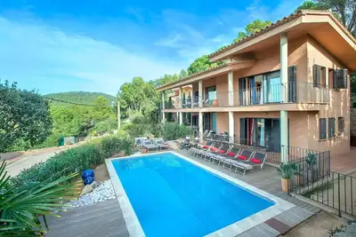 Image de El Cisne - Cinq Chambres Villa, Couchages 10