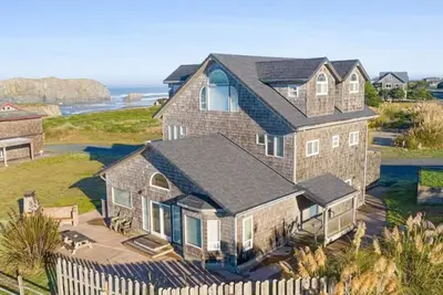 Image de The Avanti Beach House