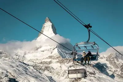 Image de Luxury Alpine Duplex with Matterhorn Views & Sunny Panoramic Balcony
