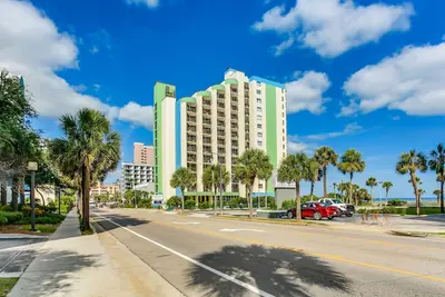 Image de Hosteeva Oceanview Condos