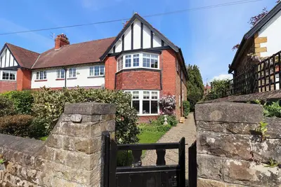 Image de 16 High Street, pet friendly, luxury holiday cottage in Scalby