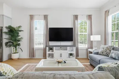 Image de Spacious 3br - Pool & Beach Nearby