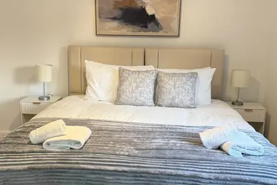 Image de Modern & Comfortable Stay in Patchway, Bristol | Near Cribbs Causeway/Aztec