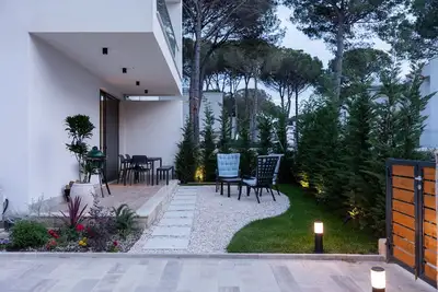 Image de Vila Mel. Quiet Luxury. San Pietro Premium Zone