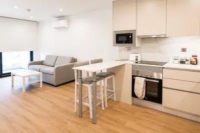 Image de Victory Suites, - Swimming Pool and Gym, Close to Airport, Beach and Ocean Village